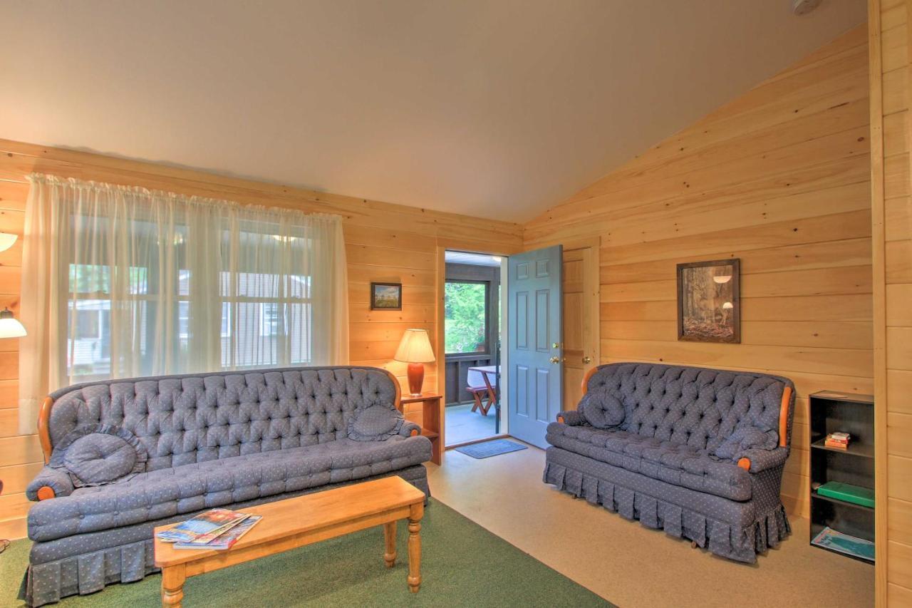 Family Cabin With Beach Access On Panther Pond Raymond Bagian luar foto
