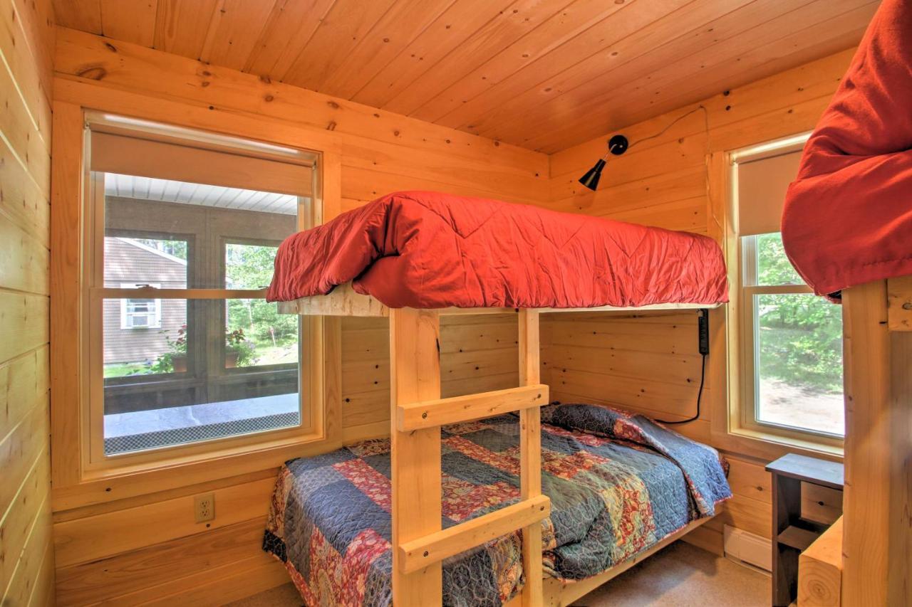 Family Cabin With Beach Access On Panther Pond Raymond Bagian luar foto